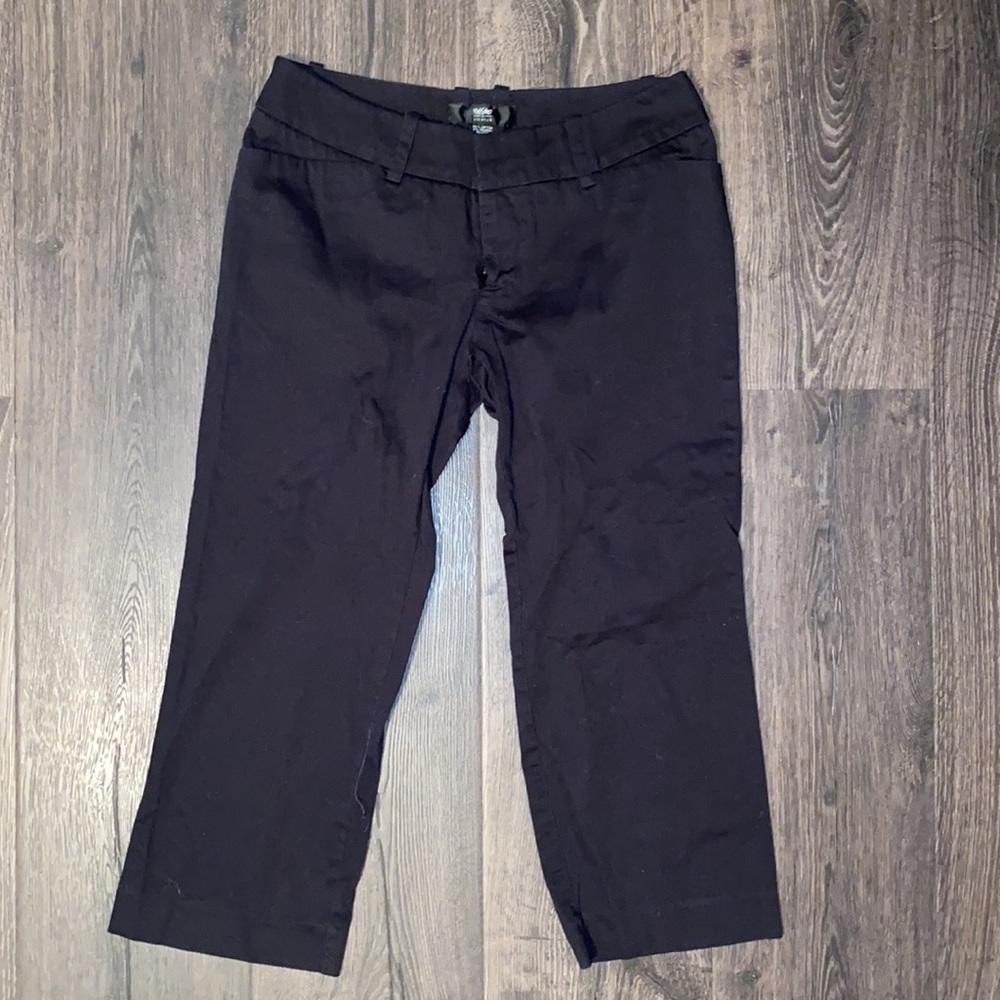 2/$25 Target- Black Cropped Pant’s